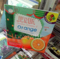 Image of Jeruk : Sumber Vitamin C = Orange : Source of Vitamin C